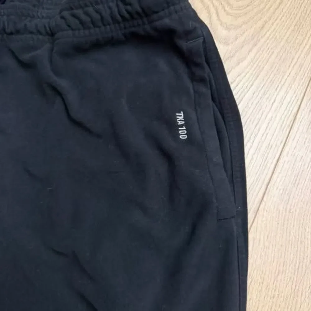 The North Face soft black